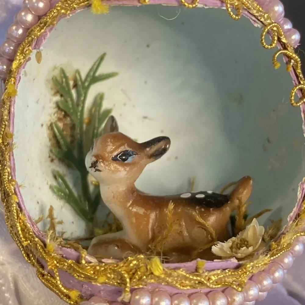Vintage Handmade Diorama Christmas Ornament 3D Beaded Deer Scene Purple Holiday